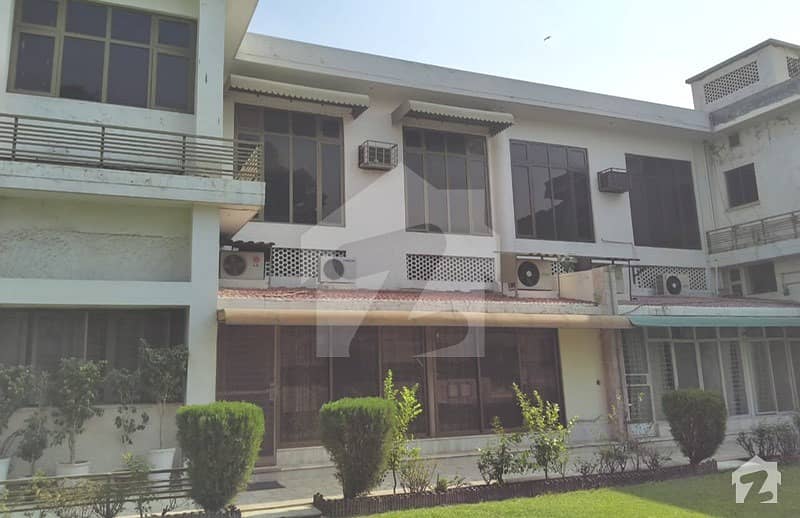 5 Kanal Bungalow For Sale