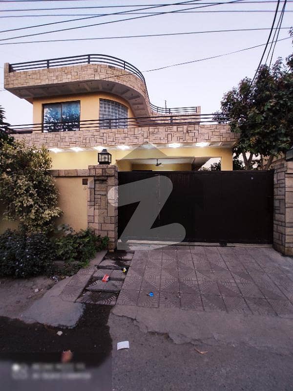 11 Marla Double Storey House Available For sale In Lalazar Tulsa Road