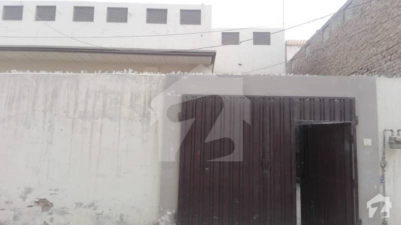 In Model Town B 2250 Square Feet House For Sale