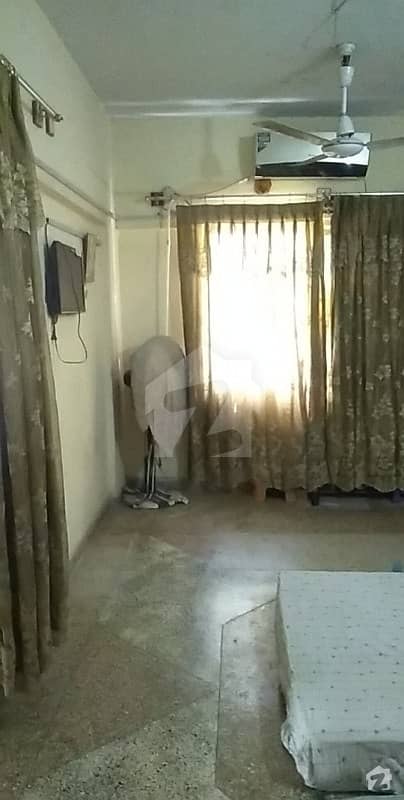 نارتھ کراچی - سیکٹر 5-کے نارتھ کراچی کراچی میں 4 کمروں کا 4 مرلہ فلیٹ 55 لاکھ میں برائے فروخت۔