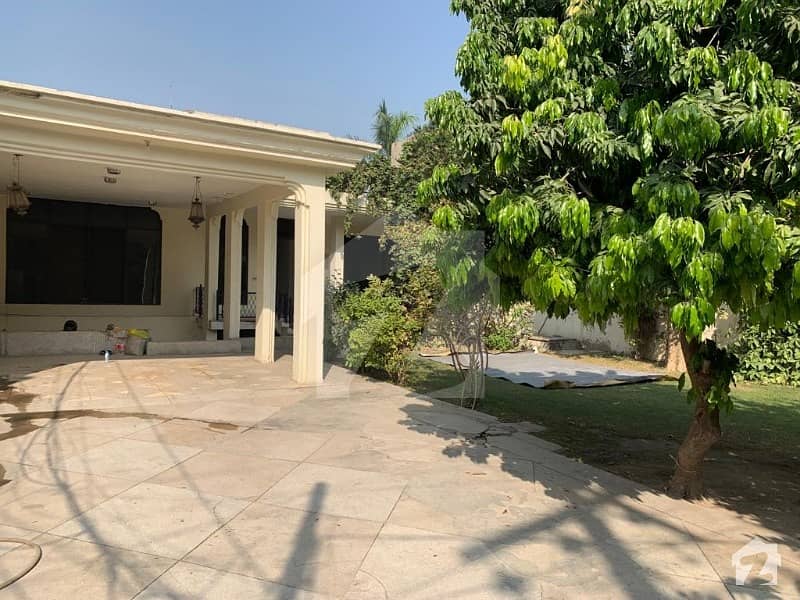 5400 Square Feet House For Sale In Beautiful Cavalry Ground Cavalry