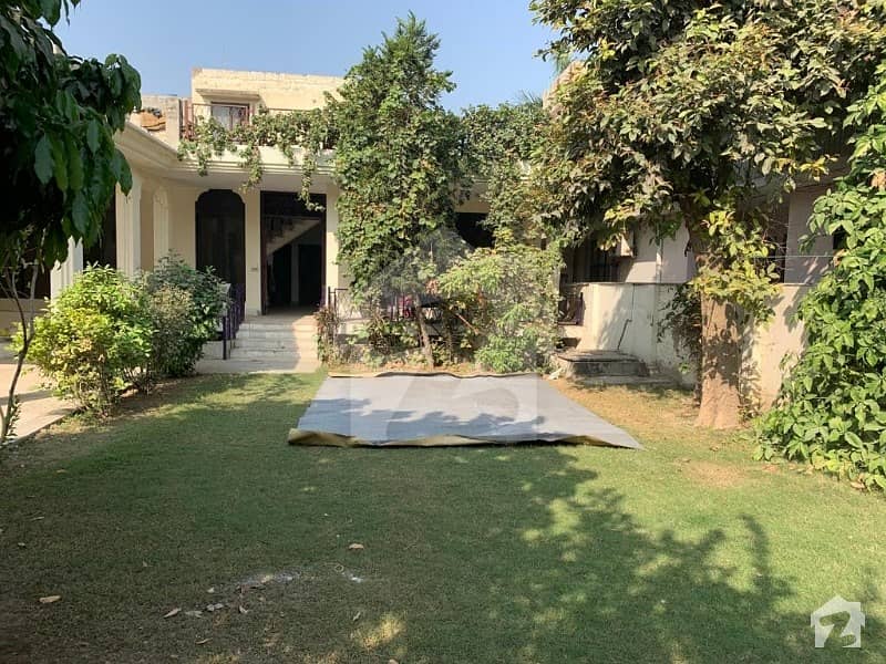 5400 Square Feet House For Sale In Beautiful Cavalry Ground Cavalry