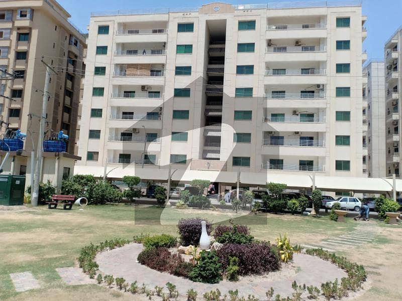Open View 12 Marla 4 Bed Flat On 3rd Floor For Sale In Askari 11 Lahore
