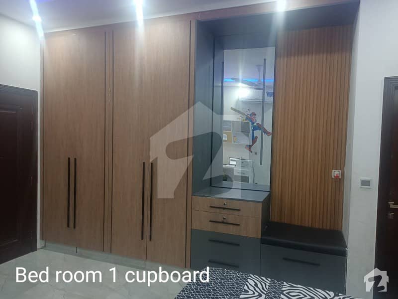 5 Marla Commercial Building Available For Sale 5 Marla Commercial Building Available For Sale