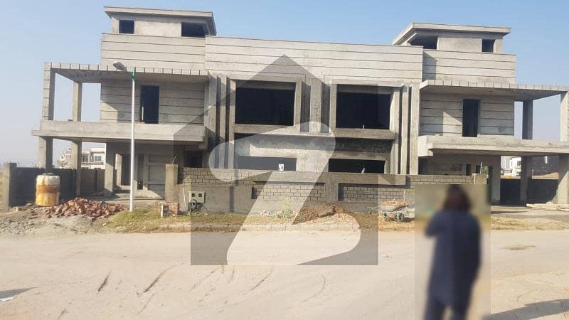 24 Marla Grey Structure House Sale For Big Family, In Bahria Sector L Rawalpindi