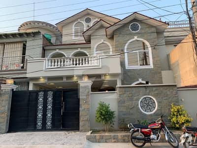 ورسک روڈ پشاور میں 9 کمروں کا 10 مرلہ مکان 4.1 کروڑ میں برائے فروخت۔