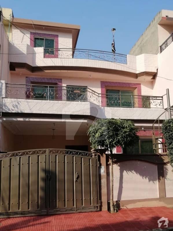 8 Marla full house for rent in Johar Town Near Canal road