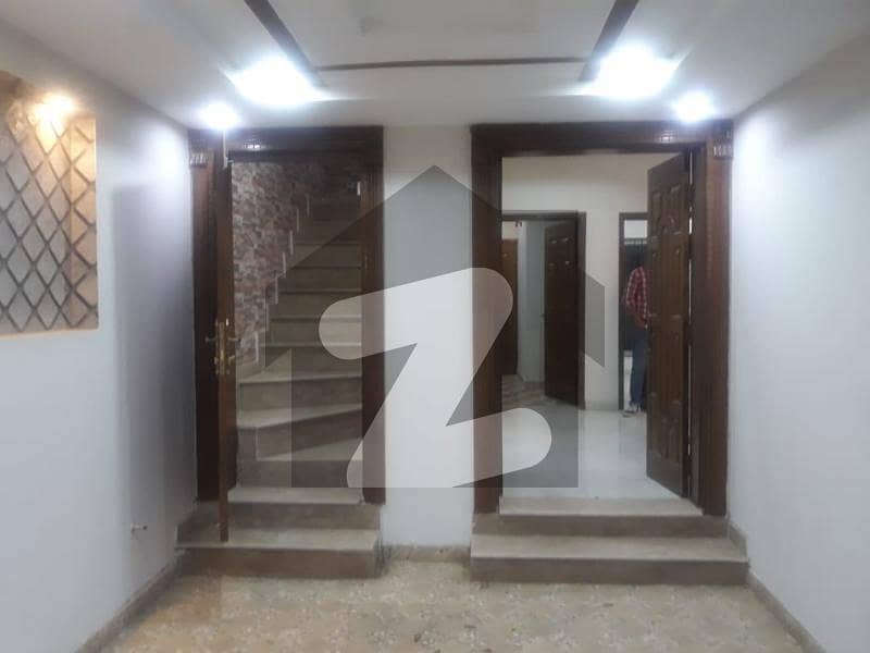 5 Marla Excellent Good Condition Lower Portion For Rent In BB Block Bahria Town Lahore