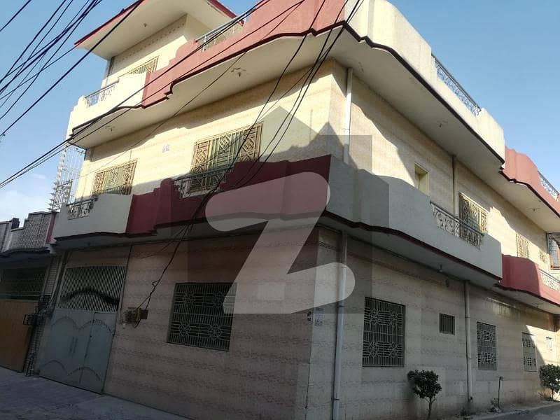 گلزارِ قائد ہاؤسنگ سوسائٹی راولپنڈی میں 6 کمروں کا 6 مرلہ مکان 1.55 کروڑ میں برائے فروخت۔