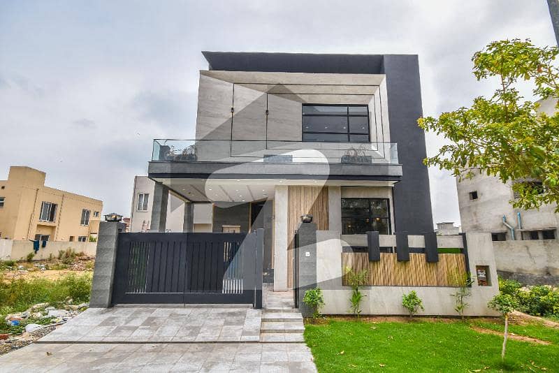 5 MARLA ULTRA MODREN HOUSE FOR SALE NERA PARK GOOD LOCATION 5 MARLA ULTRA MODREN HOUSE FOR SALE NERA PARK GOOD LOCATION