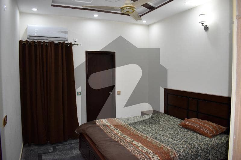 جوہر ٹاؤن فیز 2 - بلاک کے جوہر ٹاؤن فیز 2 جوہر ٹاؤن لاہور میں 3 کمروں کا 5 مرلہ بالائی پورشن 45 ہزار میں کرایہ پر دستیاب ہے۔