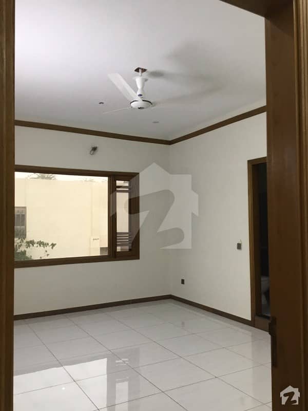 1000 Sq Yard House For Sale In Phase 6