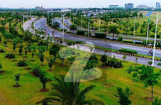8 Marla Commercial Plot For Sale In Gulberg Green Islamabad A CDA Approved Society