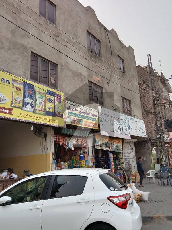 سمن آباد لاہور میں 4 کمروں کا 4 مرلہ عمارت 3.5 کروڑ میں برائے فروخت۔