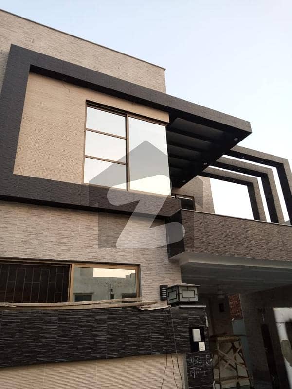 10 Marla Upper Portion For Rent In Eastern Distt Phase 1 Bahria Orchard