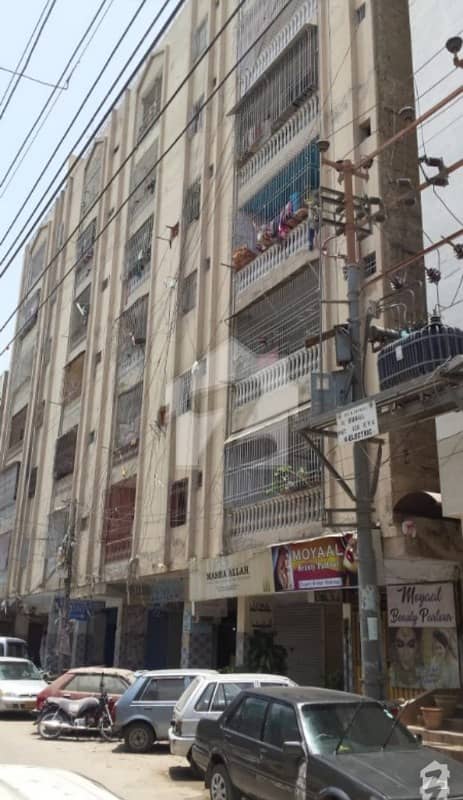 3 Bed DD Flat For Rent In Gulshan-e-Iqbal Block 7
