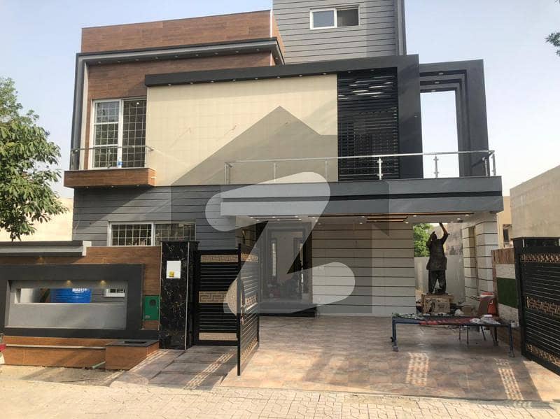 10 Marla new House With 5 BEDS for Sale In Tulip Block Bahira Town Lahore