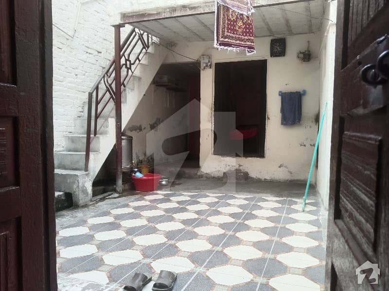House No. 359-B Of 900 Square Feet In Delhi Gate Multan Is Available