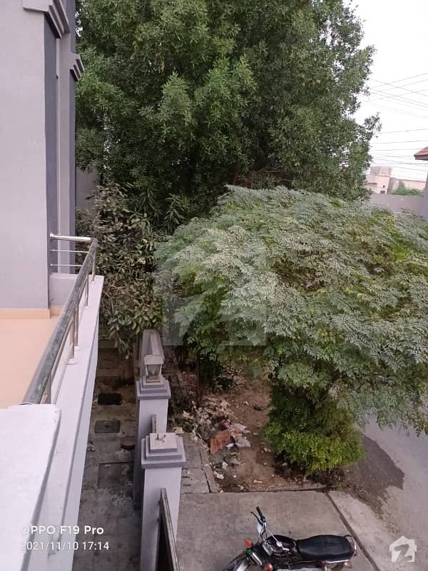 10 Marla 3 Bedrooms House For Sale In Askari 11 Lahore