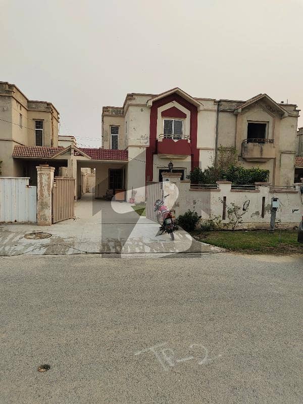 10 Marla House With Reasonable Price For Sale In Sector M7a In Lake City Lahore