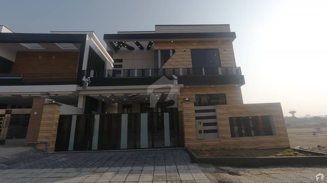 Triple Storey House Is Available For Sale