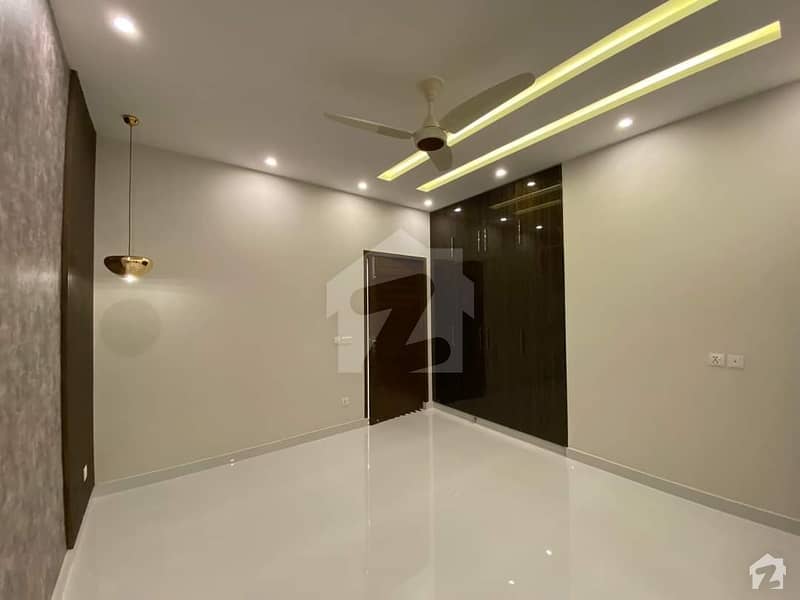 Good 3 Kanal House For Sale In Model Town