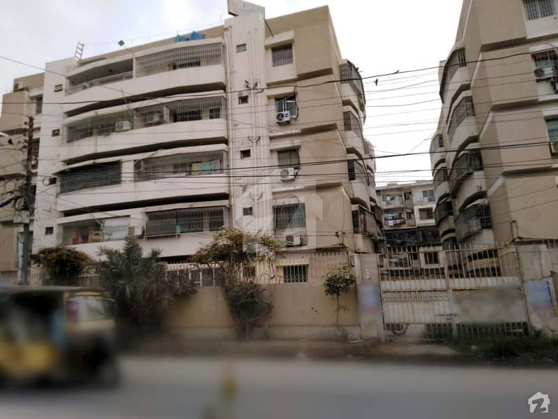 Al Rehman Apartment Flat Is Available For Sale Al Rehman Apartment Flat Is Available For Sale