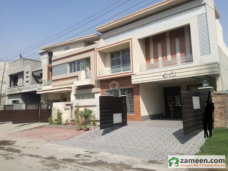 12 Marla Facing Canal Brand New Owner Build House 60 Feet Road For Sale