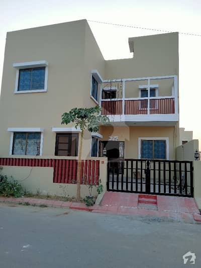 نیا ناظم آباد ۔ بلاک اے نیا ناظم آباد کراچی میں 6 کمروں کا 6 مرلہ مکان 3.15 کروڑ میں برائے فروخت۔