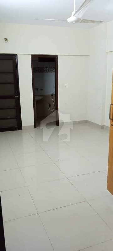 Beautiful Apartment for rent on Shaheed E millat Road