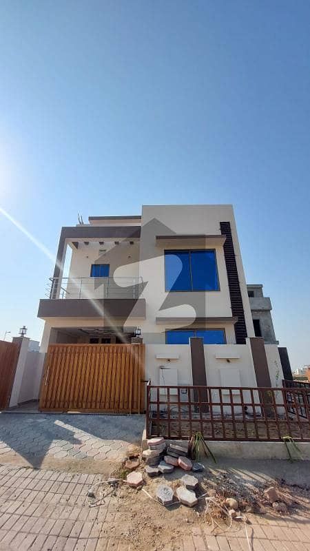 5 Marla Brand New House For Rent In Bahria Town Phase 8