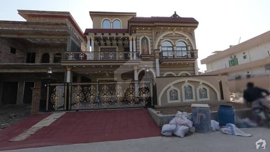 میڈیا ٹاؤن راولپنڈی میں 6 کمروں کا 12 مرلہ مکان 4.65 کروڑ میں برائے فروخت۔ میڈیا ٹاؤن راولپنڈی میں 6 کمروں کا 12 مرلہ مکان 4.65 کروڑ میں برائے فروخت۔