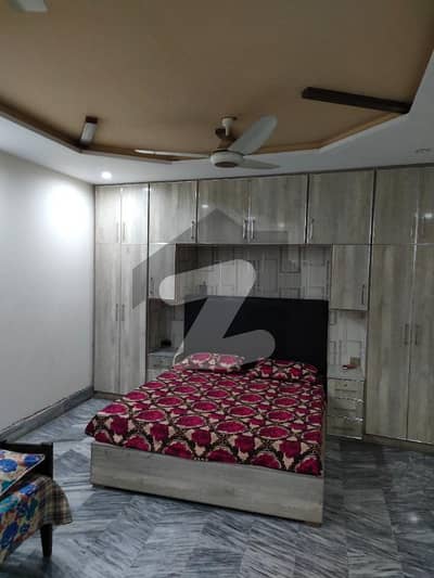 وحدت روڈ لاہور میں 4 کمروں کا 4 مرلہ مکان 1.05 کروڑ میں برائے فروخت۔