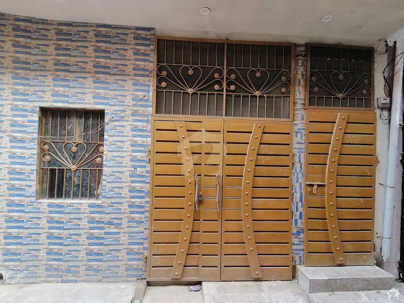 آشیانہ روڈ لاہور میں 3 کمروں کا 3 مرلہ مکان 50 لاکھ میں برائے فروخت۔
