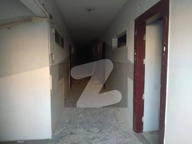 600 Square Yards Space Available For Rent Near Main Abul Hasan Isphani Road