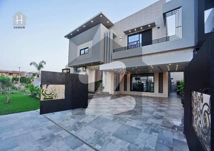 15 Marla Corner Proper Double Unit House Sale In Formanites Housing Scheme