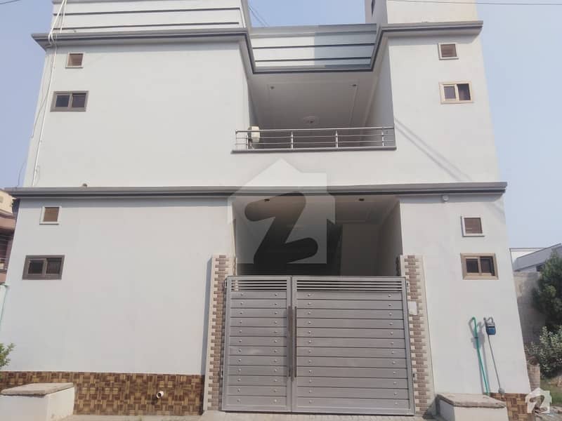 علامہ اقبال ایونیو جہانگی والا روڈ بہاولپور میں 6 کمروں کا 11 مرلہ مکان 2.3 کروڑ میں برائے فروخت۔