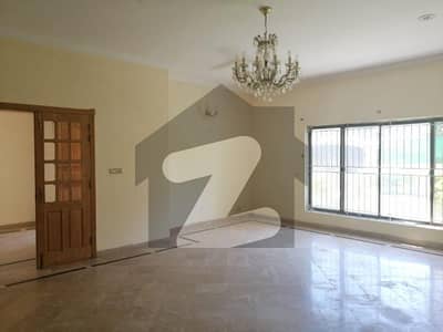 Property Links Offers 42x120 CDA Transfer Double Storey House For Sale In F-7 Islamabad