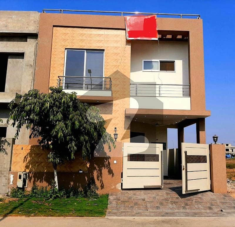 Most Beautiful 5 Marla Stylish Villa For Sale In Phase 9 Town