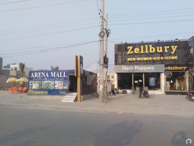216 Square Feet Shop For Sale In Rs. 9,720,000 Only
