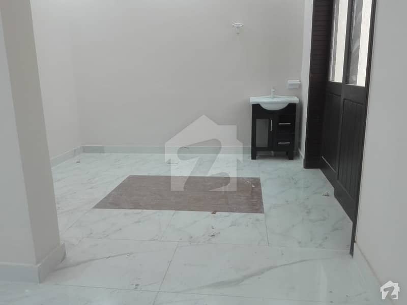 Fair-priced 20 Marla House In Faisalabad Available For Sale