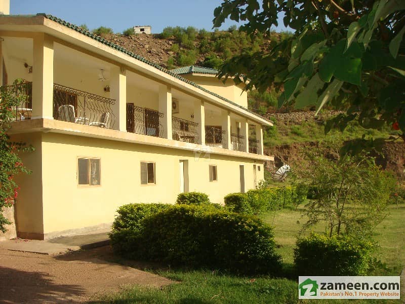 Beautiful Farm House For Sale In Murree Expressway Islamabad