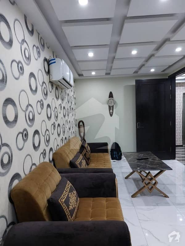 بحریہ ٹاؤن سیکٹرڈی بحریہ ٹاؤن لاہور میں 1 کمرے کا 2 مرلہ فلیٹ 50 ہزار میں کرایہ پر دستیاب ہے۔