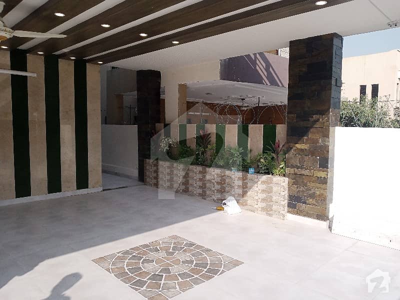 1 Kanal Brand New Luxurious Beautiful Double Unit House Available For Sale In Bahria Town Phase 2