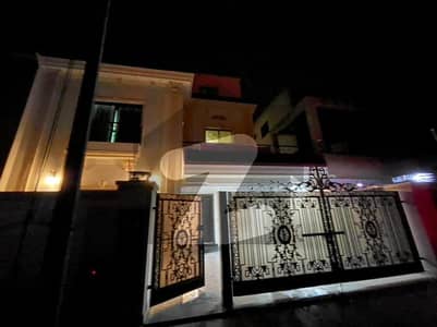 10 Marla Brand New House For Sale In Chambelli Block Bahria Town Lahore 10 Marla Brand New House For Sale In Chambelli Block Bahria Town Lahore