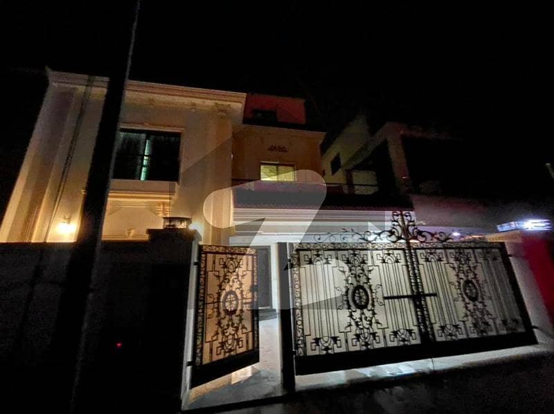 10 Marla Brand New House For Sale In Chambelli Block Bahria Town Lahore