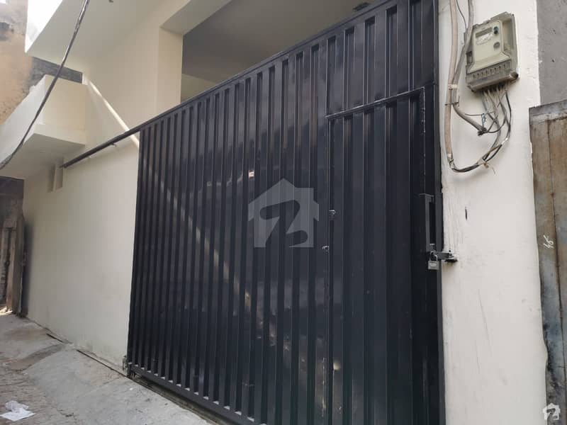 یتیم خانہ چوک ملتان روڈ لاہور میں 3 کمروں کا 7 مرلہ مکان 2.25 کروڑ میں برائے فروخت۔