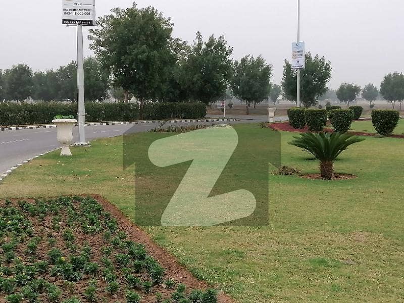 لیک سٹی ۔ سیکٹر ایم ۔ 6 لیک سٹی رائیونڈ روڈ لاہور میں 10 مرلہ رہائشی پلاٹ 1.55 کروڑ میں برائے فروخت۔