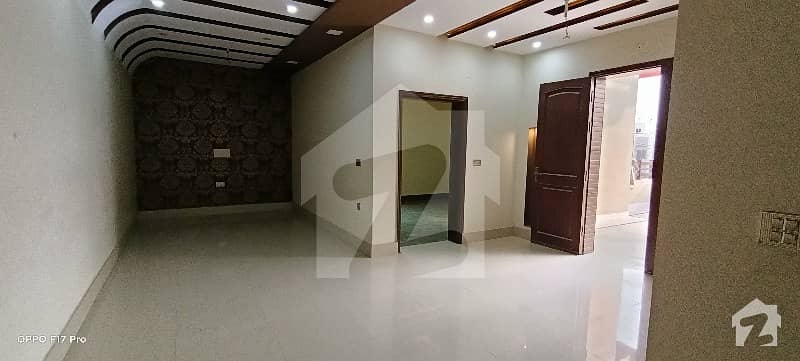 8 Marla Facing Park Upper Portion Available For Rent at Prime Location