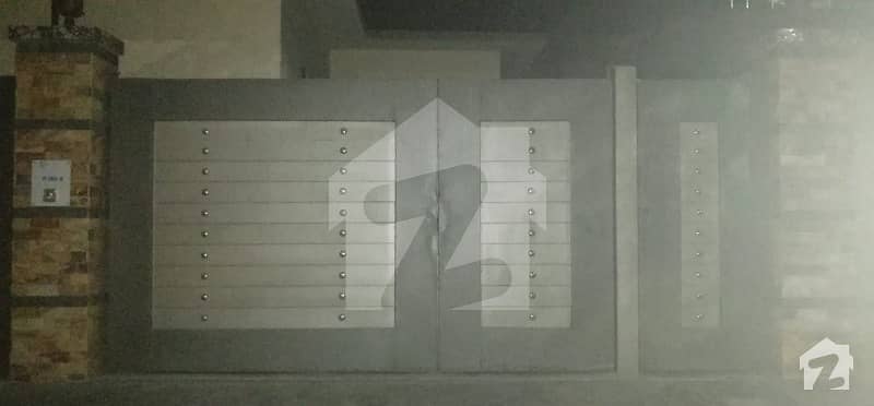 سبینا ٹاون لاہور ۔ شیخوپورہ ۔ فیصل آباد روڈ فیصل آباد میں 3 کمروں کا 9 مرلہ مکان 1.35 کروڑ میں برائے فروخت۔